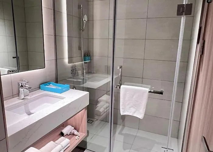 Executive Bay View A La Carte Aparthotel Ha Long