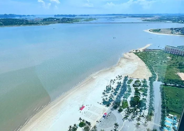 Executive Bay View A La Carte * Ha Long